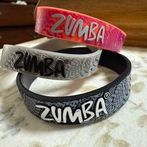 Six brand new Zumba silicone bracelets!